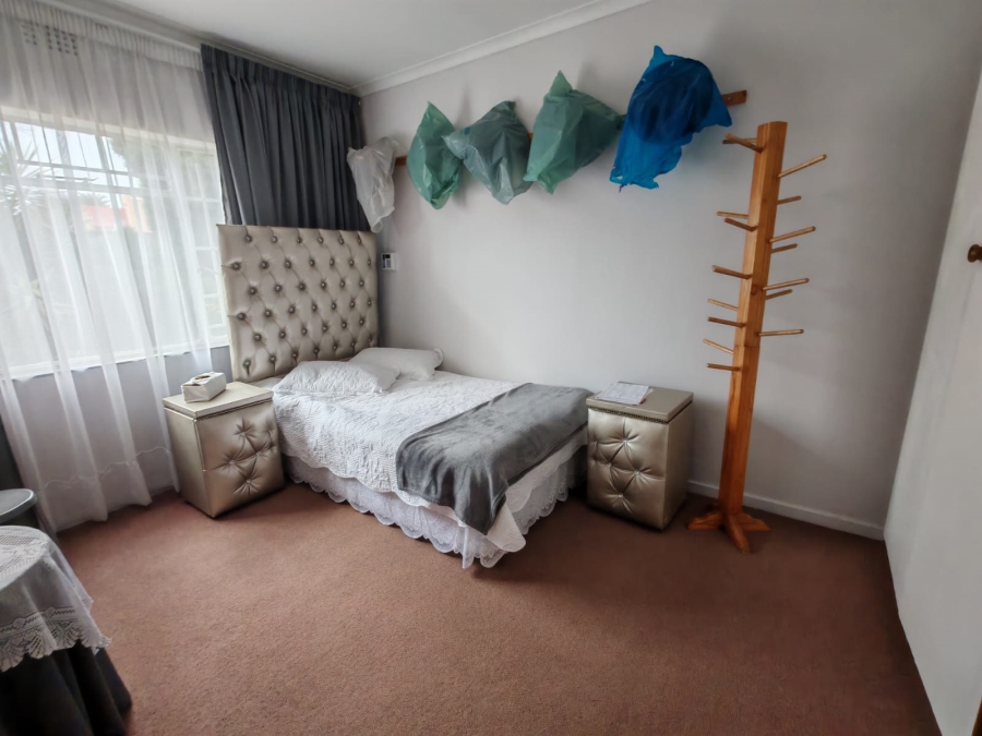 4 Bedroom Property for Sale in Vaalpark Free State